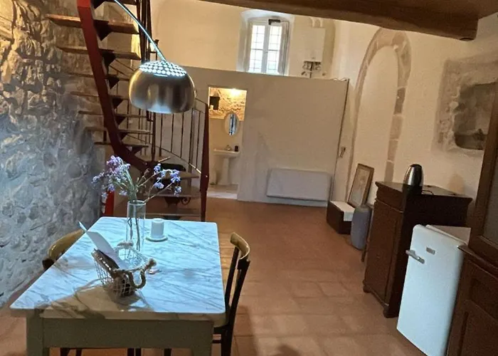 Antiche Scuderie Palazzo Fasciani * Sulmona